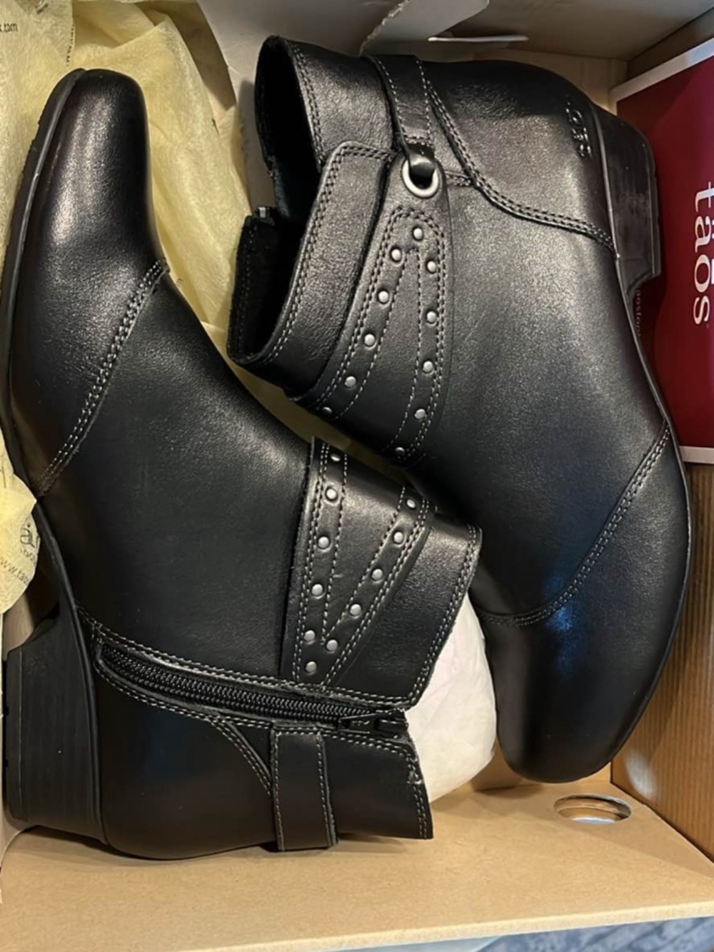 Leather boots